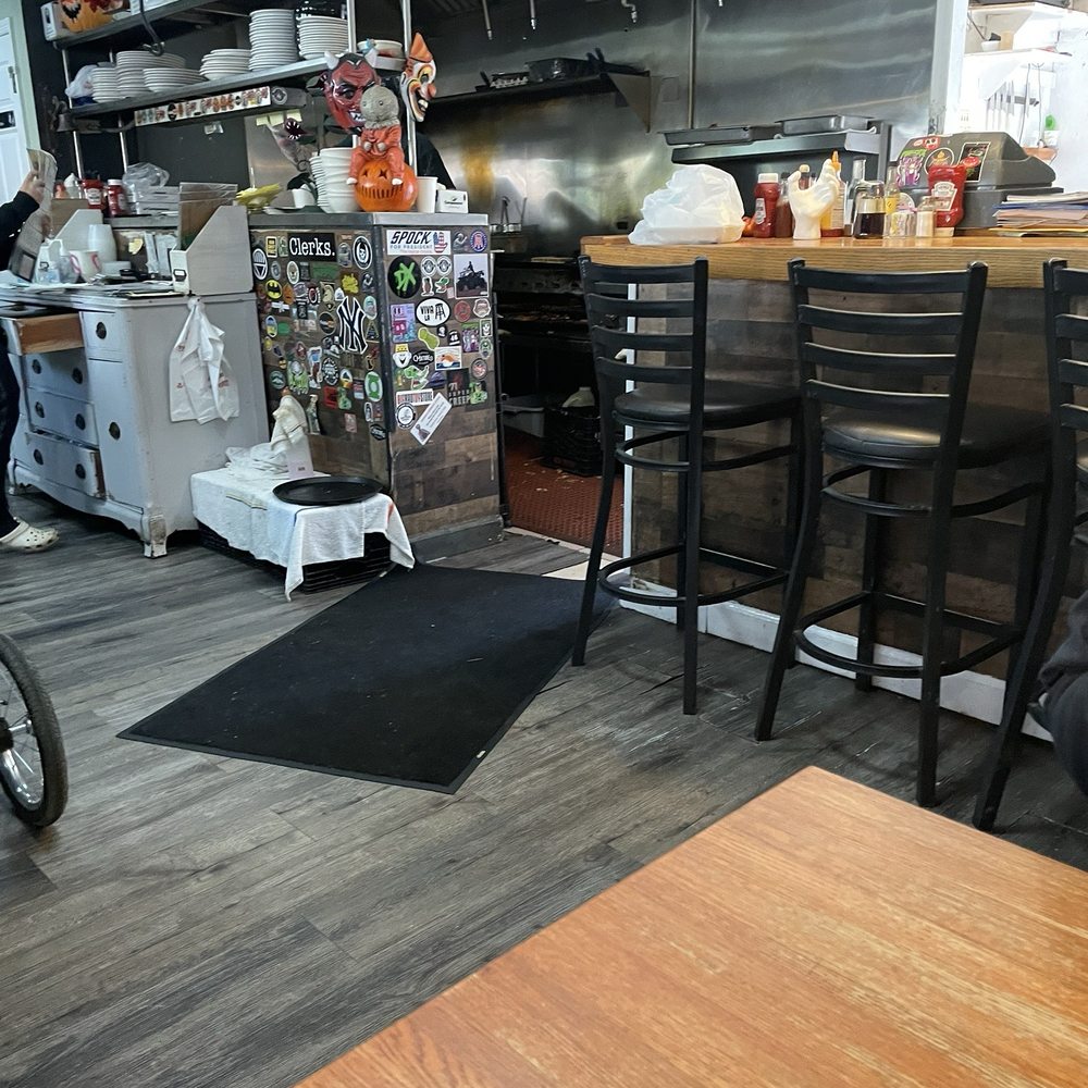 Fiddlestix Cafe - Breakfast & Brunch Near Me - Cornwall, New York