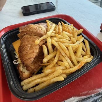 Alma D'Oro - Crispy chicken croissant - Comfort Food Near Me - Blue Point, New York Alma D'Oro - Crispy chicken croissant - Comfort Food Near Me - Blue Point, New York