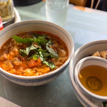 Kim Son Vietnamese Restaurant - Bun Rieu (left) and Bun Cha (right) - Vietnamese Near Me - San Francisco, California Kim Son Vietnamese Restaurant - Bun Rieu (left) and Bun Cha (right) - Vietnamese Near Me - San Francisco, California