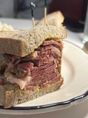 Saul's Restaurant & Delicatessen by null