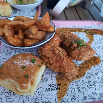 Honeymoon Chicken - Chicken Shop Near Me - Washington, DC, District of Columbia