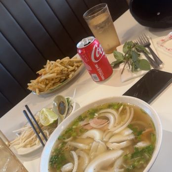 Chopstix - Squid #6 GLASS NODDLE SOUP - Vietnamese Near Me - Monterey, California Chopstix - Squid #6 GLASS NODDLE SOUP - Vietnamese Near Me - Monterey, California