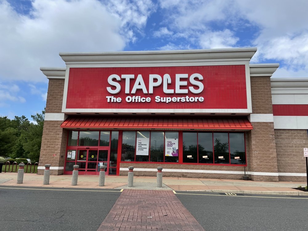 STAPLES 16 Photos & 14 Reviews 550 Marketplace Blvd, Hamilton, New