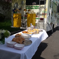 CATERING OR TAILGATING