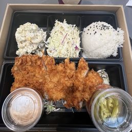 ★追跡&関税込【 】FUSION Montebello DON KATSU KOREAN FUSION KITCHEN - Updated July 2025 - 129