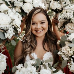 Forever & Always Weddings and Events - Gimme all those flowers!!!