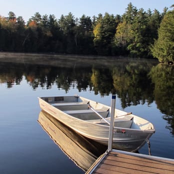 Echo Lake Lodge & Cottages - Vacation Rentals Near Me - Fayette, Maine Echo Lake Lodge & Cottages - Vacation Rentals Near Me - Fayette, Maine