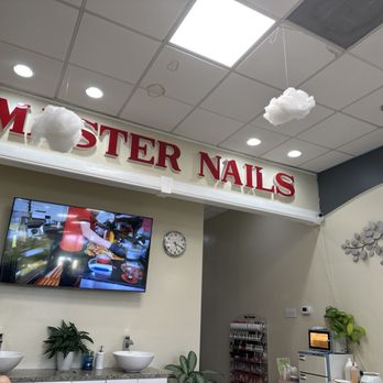 Master Nails - Laurel - Wash area - Nail Salons Near Me - Laurel, Maryland