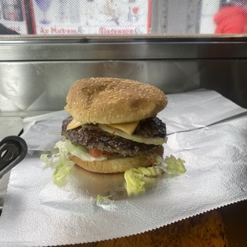 Halal King - CHEESE BURGER - Street Vendors Near Me - Bronx, New York Halal King - CHEESE BURGER - Street Vendors Near Me - Bronx, New York