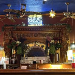 Peach's Grill - Bar area