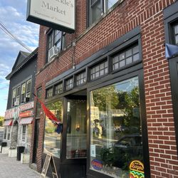 McMuckle’s Market - Get your yummy on when you're in Canaan Ct!