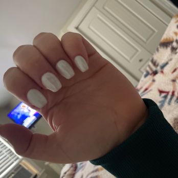 Royal Nails & Spa - They're not the right shape and they're all different so unhappy - Nail Salons Near Me - Warwick, Rhode Island