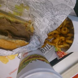 Arby's - Etli çıtır baget