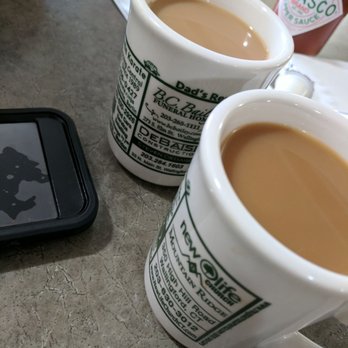 Dad's Restaurant - Coffee! - Diners Near Me - Wallingford, Connecticut