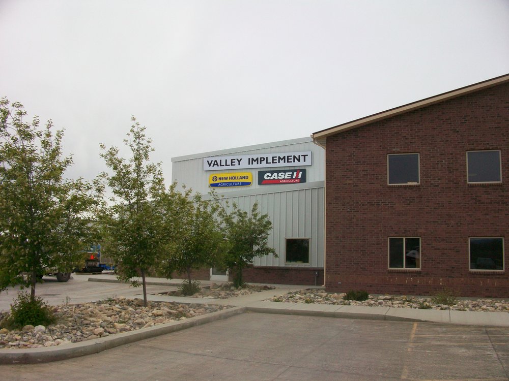 VALLEY IMPLEMENT Updated September 2024 Request a Quote 213 W 8th