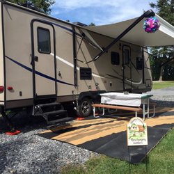Pine Hill Campground - Pull through site