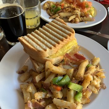 Rialto Cafe - Breakfast panini - Breakfast & Brunch Near Me - Fullerton, California