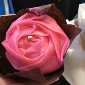 Petite Bakery - Bakeries Near Me - Edmonton, Alberta Petite Bakery - Bakeries Near Me - Edmonton, Alberta