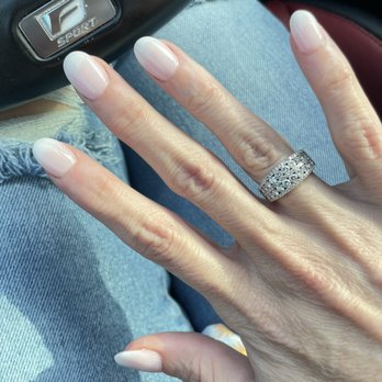 7th Nail Parlor - Dip powder with ombré - Nail Salons Near Me - Boca Raton, Florida