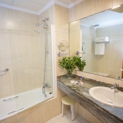 Don Pablo - Baño de la habitación