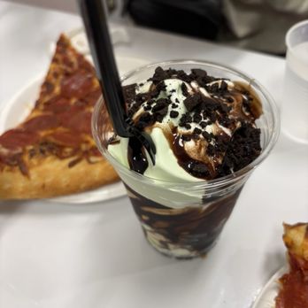 Costco - Double Mint Chocolate Chip Sundae - Department Stores Near Me - Alexandria, Virginia