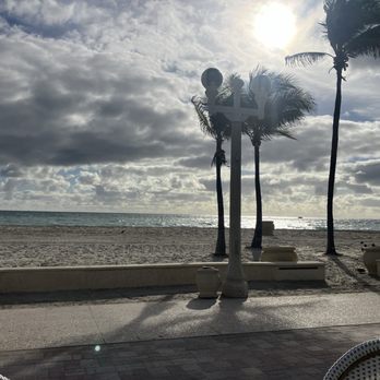 Venice Restaurant - View from Venice - Pizza Near Me - Hollywood, Florida Venice Restaurant - View from Venice - Pizza Near Me - Hollywood, Florida