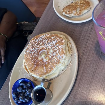 Snooze, an A.M. Eatery - Breakfast & Brunch Near Me - Houston, Texas Snooze, an A.M. Eatery - Breakfast & Brunch Near Me - Houston, Texas