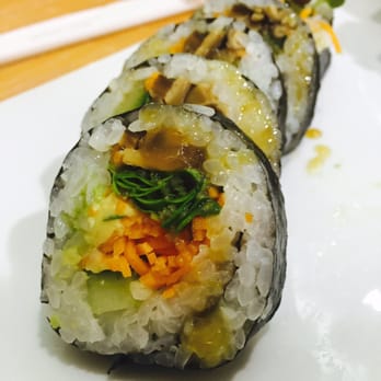 One Flew South - Garden roll. Highly recommended. - New American Near Me - Atlanta, Georgia One Flew South - Garden roll. Highly recommended. - New American Near Me - Atlanta, Georgia