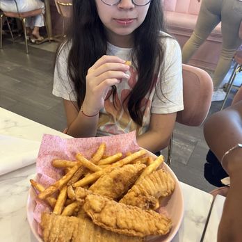 Keik Restaurant - Kids Chicken Tenders - Desserts Near Me - Doral, Florida Keik Restaurant - Kids Chicken Tenders - Desserts Near Me - Doral, Florida