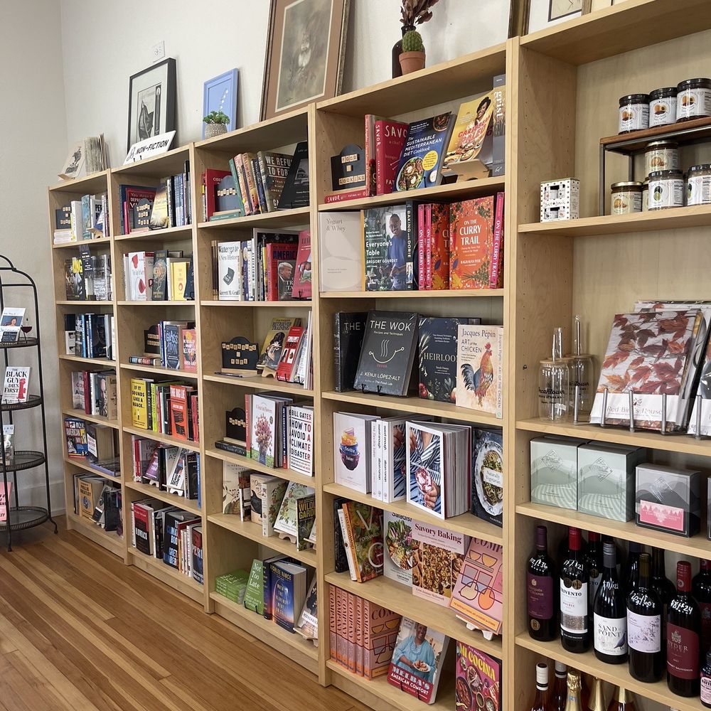 Pecantown Books And Brews - Bookstores Near Me - Seguin, Texas Pecantown Books And Brews - Bookstores Near Me - Seguin, Texas