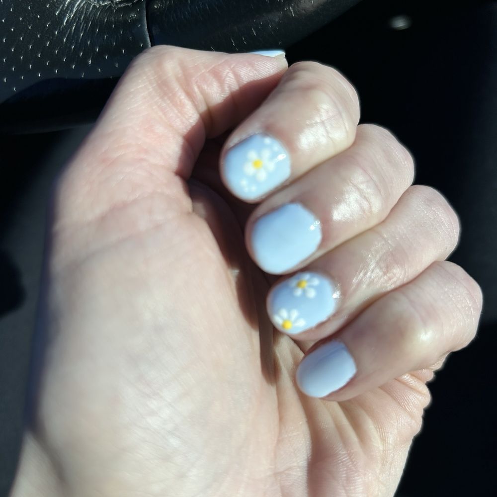 Elegant Nails - Spring Nails by Jessica - Nail Salons Near Me - Bethel, Connecticut