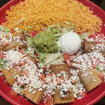 Pelines Tequila & Mezcal - Tacos Rancheros - Mexican Near Me - Troutdale, Oregon Pelines Tequila & Mezcal - Tacos Rancheros - Mexican Near Me - Troutdale, Oregon