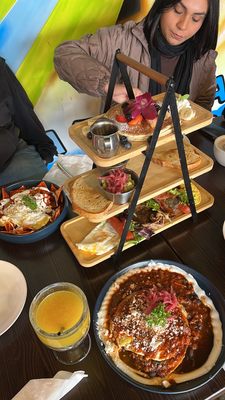 A Toda Madre Brunch by null