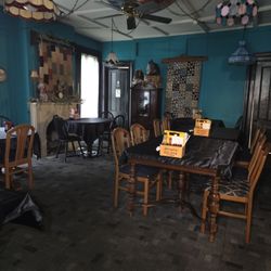 The Gamble Farm Restaurant - Check out this room!  Tiffany style enhances the vintage look.