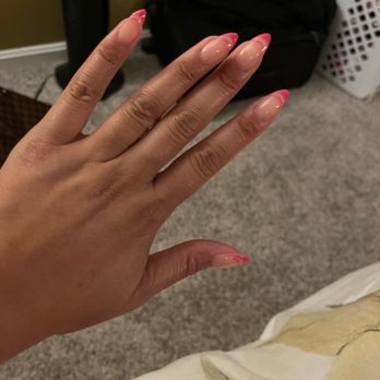 Amity Nail Spa - Nail Salons Near Me - Arlington, Virginia