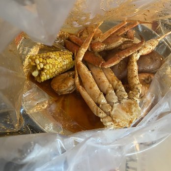 Crafty Crab - Snow crab and headless shrimp - Seafood Near Me - Cincinnati, Ohio Crafty Crab - Snow crab and headless shrimp - Seafood Near Me - Cincinnati, Ohio