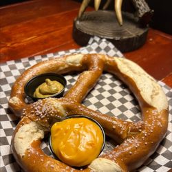 The Camp Bar - Pretzel!