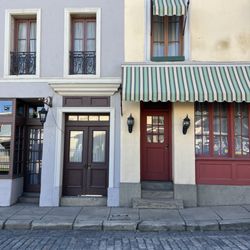 Studio Tour