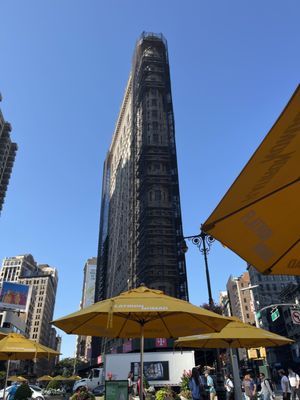 Flatiron Building by null