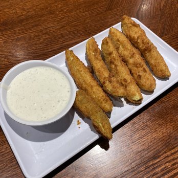 Coach's Bar & Grill - Bars Near Me - Overland Park, Kansas