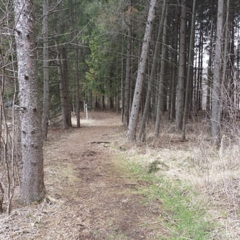 Glacier Hills Park - Hiking Near Me - Hubertus, Wisconsin
