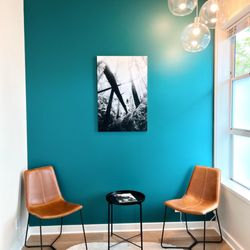 Wildcoast Health - Treatment room seating area.