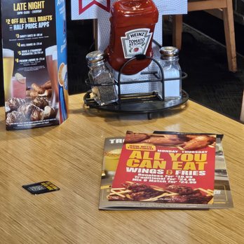 Buffalo Wild Wings - All you can eat - Sports Bars Near Me - Simi Valley, California Buffalo Wild Wings - All you can eat - Sports Bars Near Me - Simi Valley, California