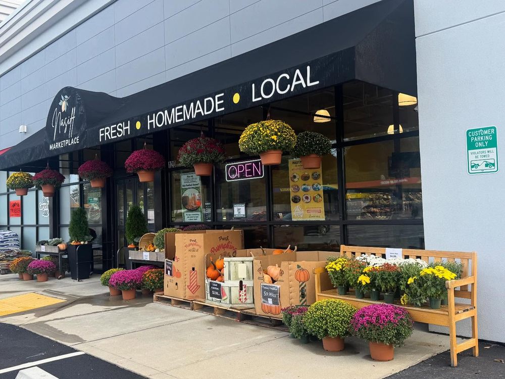 Food from Nasiff Marketplace