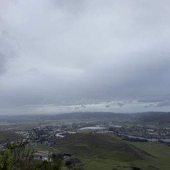Cerro San Luis Trail - Hiking Near Me - San Luis Obispo, California