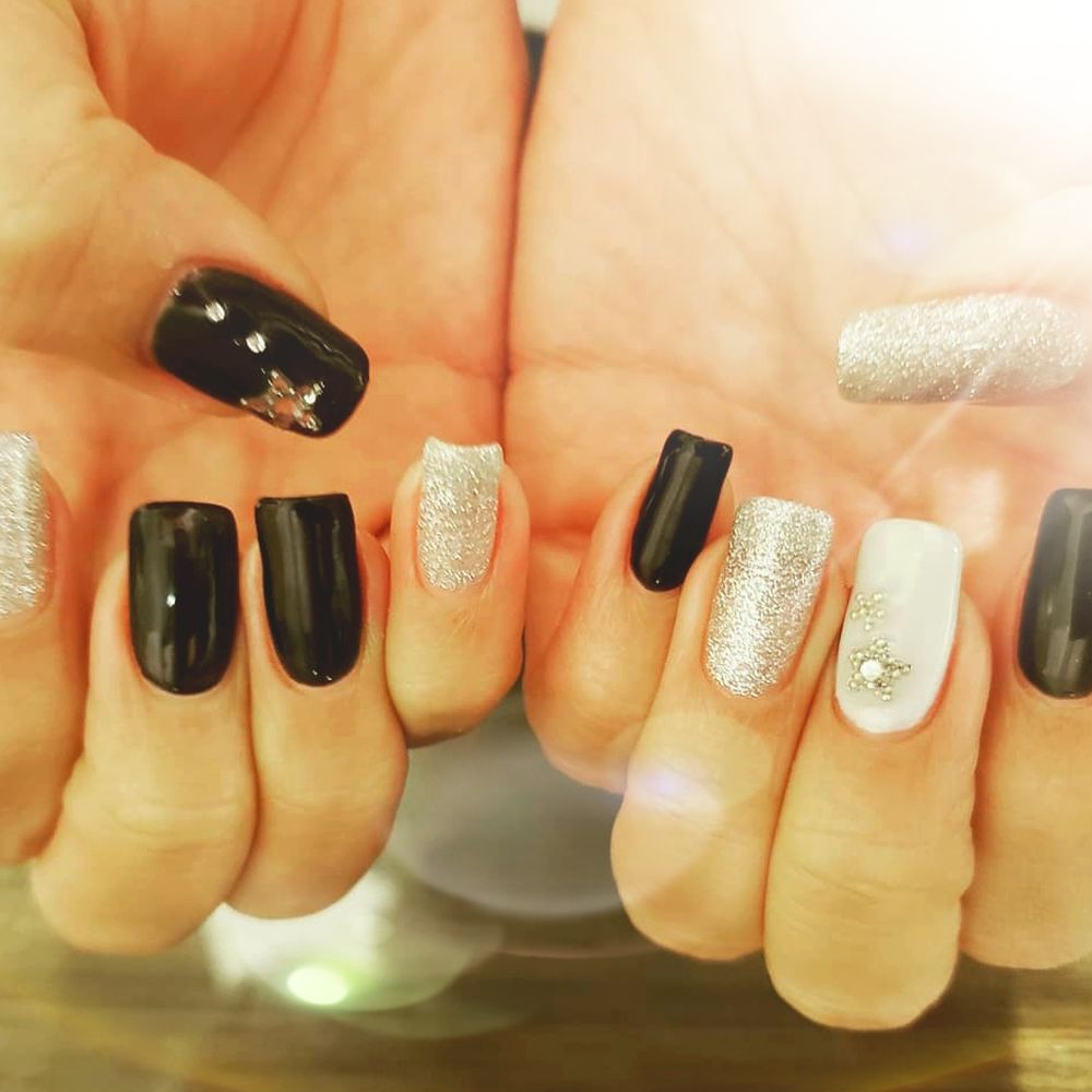 New Love Nail - 3rd appointment. Black & Silver themed with stars Nail Art done by Jin - Nail Salons Near Me - Bayside, New York New Love Nail - 3rd appointment. Black & Silver themed with stars Nail Art done by Jin - Nail Salons Near Me - Bayside, New York