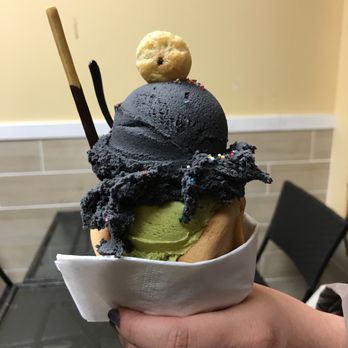 Red Bean Waffle House - Desserts Near Me - Thornhill, Ontario Red Bean Waffle House - Desserts Near Me - Thornhill, Ontario