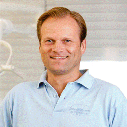 Dr. med. dent. Olaf Rauer - Zahnarzt Dr. med. dent. Olaf Rauer, Hamburg