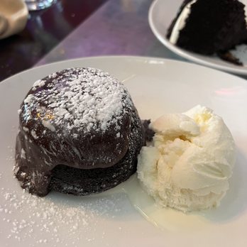 Bistro 1051 - Warm Molten Lava Cake - Italian Near Me - Clark, New Jersey Bistro 1051 - Warm Molten Lava Cake - Italian Near Me - Clark, New Jersey