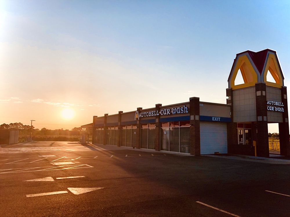 AUTOBELL CAR WASH Updated August 2024 14 Photos & 20 Reviews 608